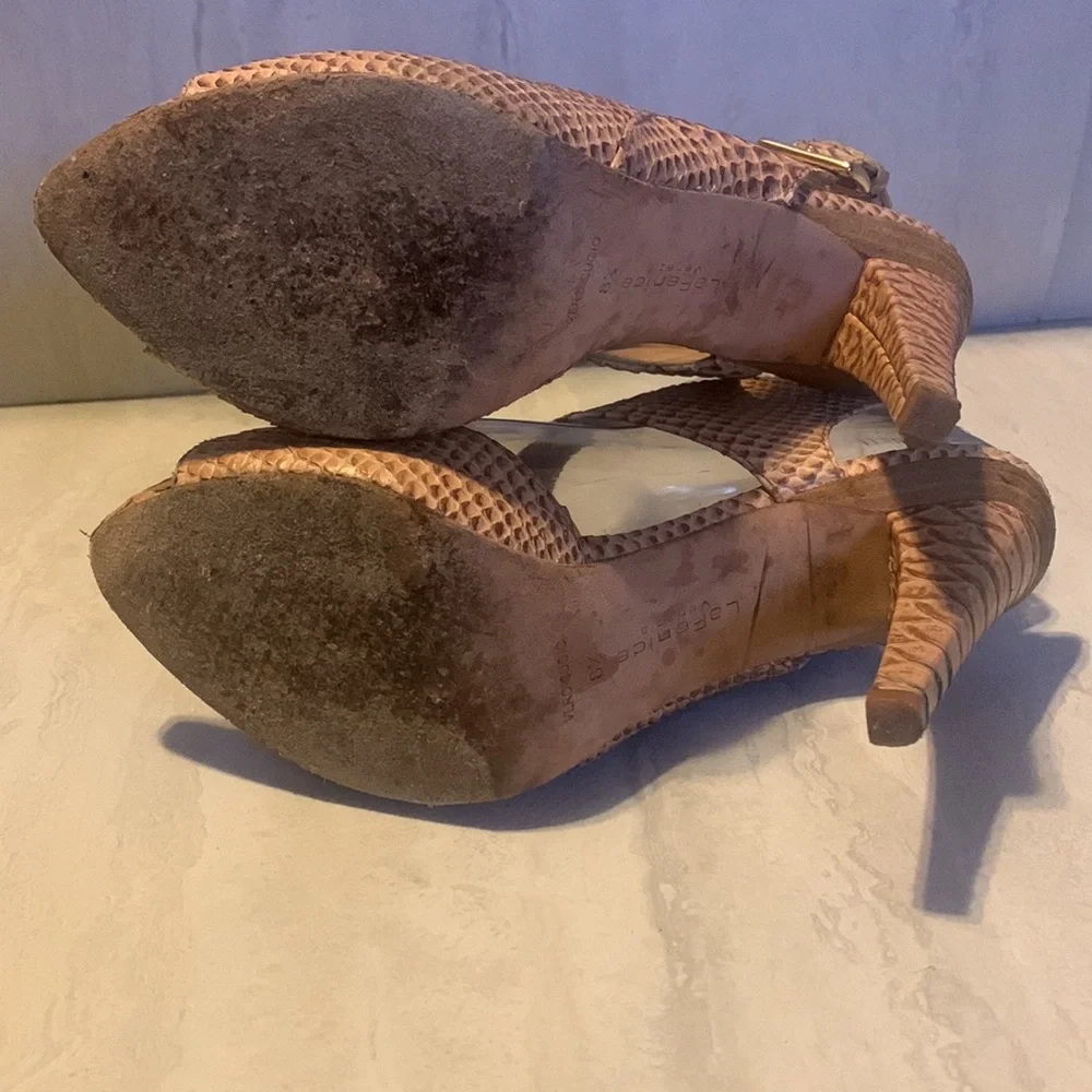 La Fenice Venezia Women's Brown Reptile Print Heelede Peep Toe Sandals Size 8.5 - Picture 6 of 15
